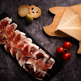 Paleta de cebo de campo ibérica 75% raza ibérica